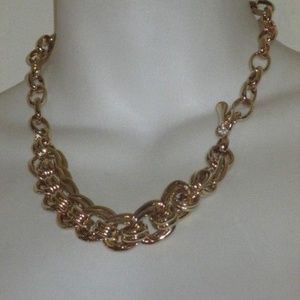 Banana Republic Glamour Gold Toggle Necklace NWT